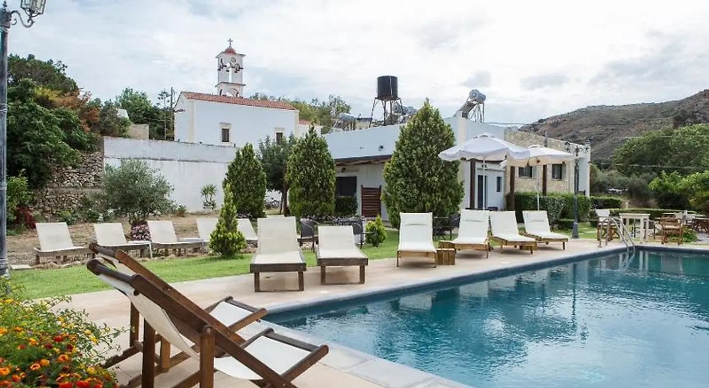 Agarathos Rooms OUTDOOR_POOL