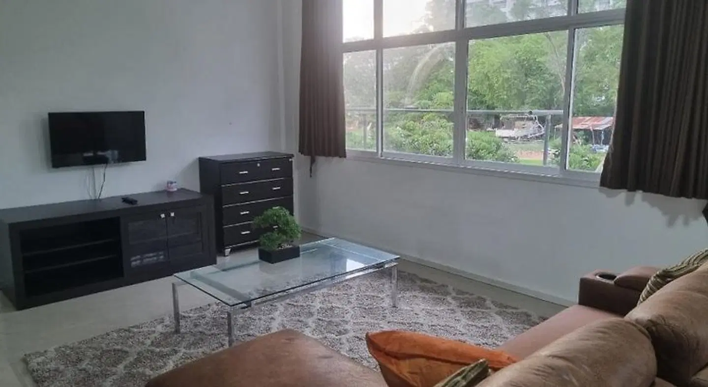 Dorothys Showbar Lobby