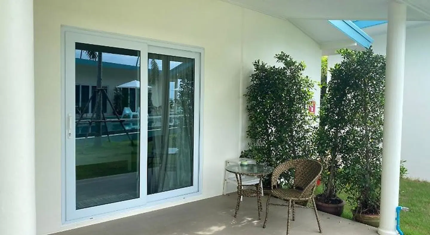 Le Petit Saint Tropez ROOM_EXAMPLE