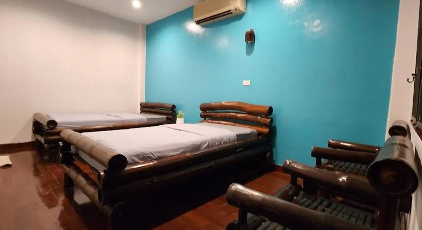 Blue Moon House ROOM_EXAMPLE