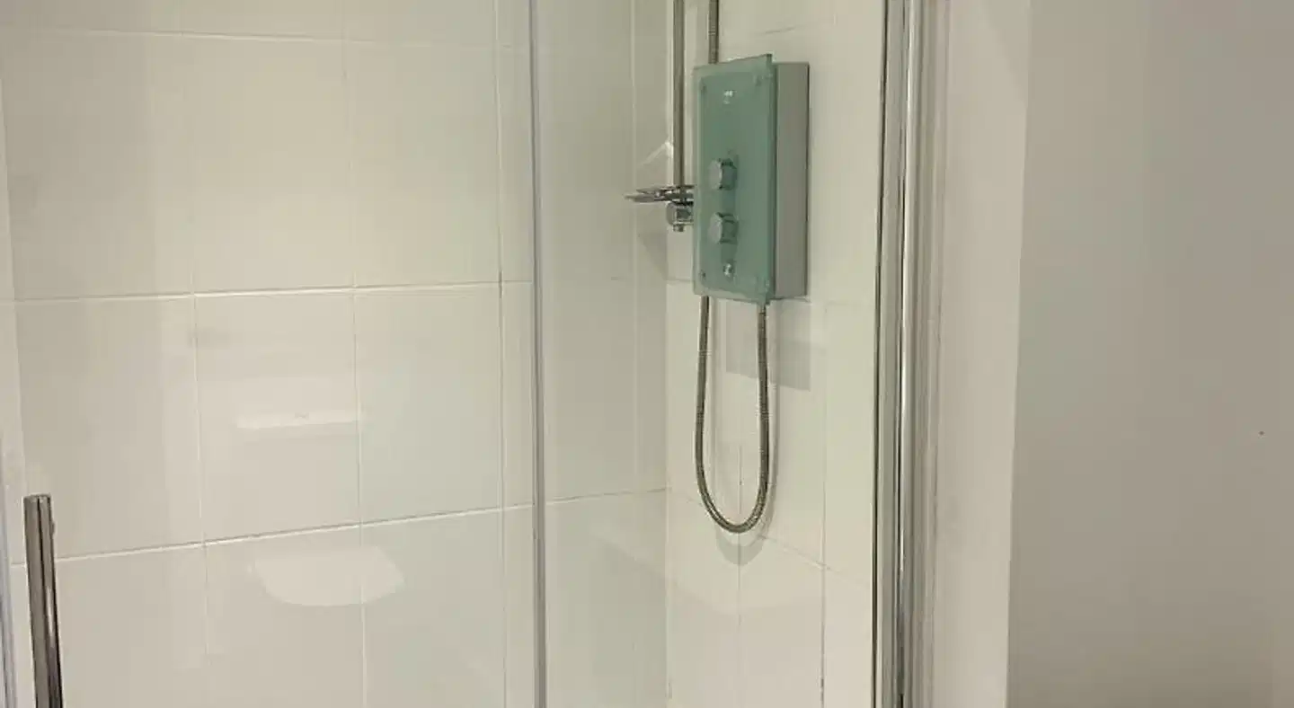 Cape Cornwall Club Badezimmer