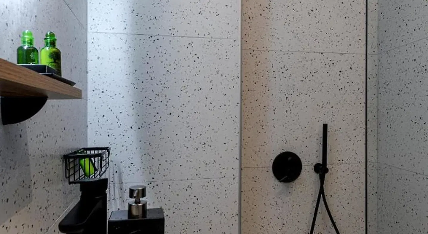 Clyde Athens by Nin&Bau Badezimmer