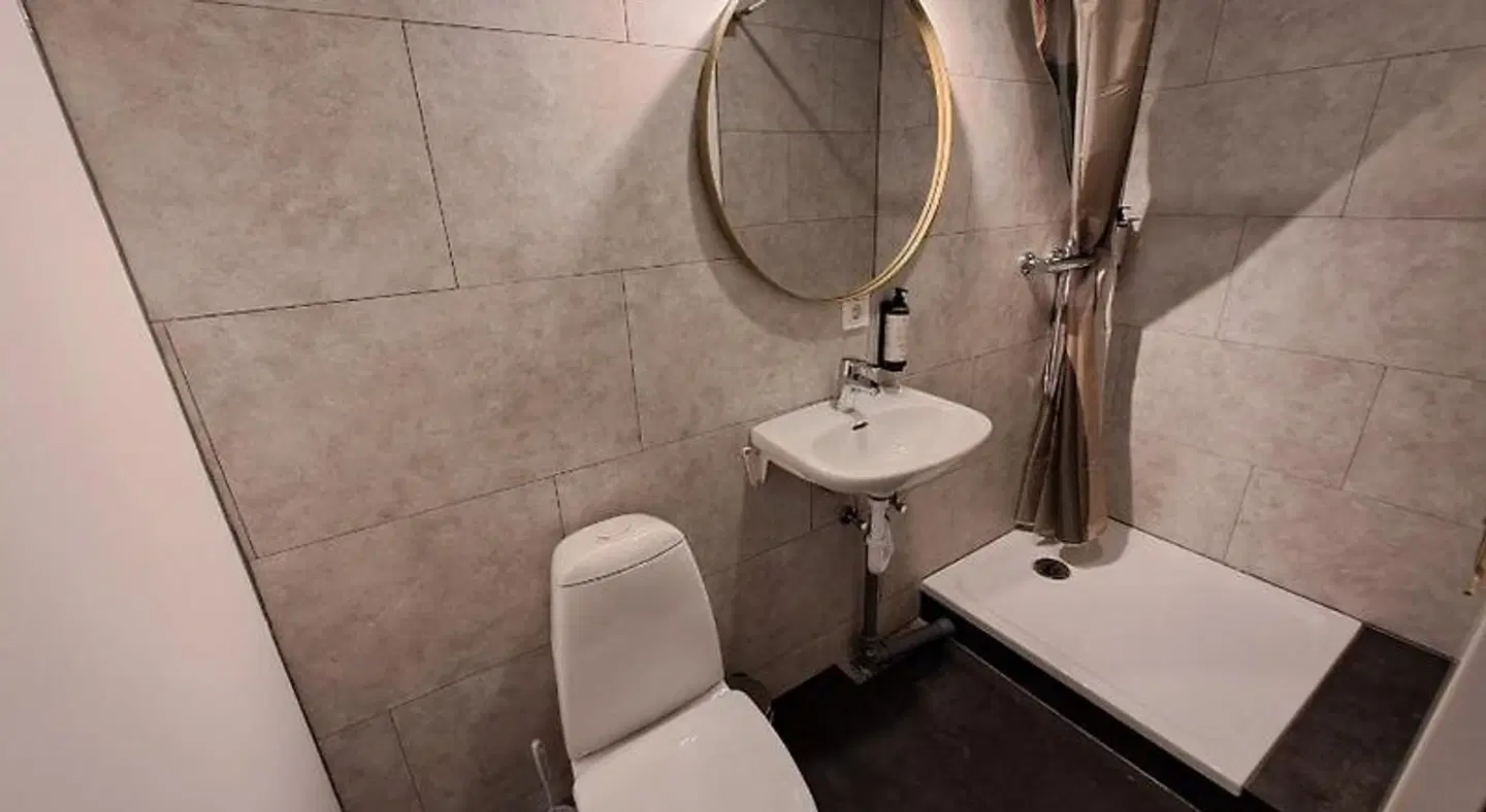 Hotel Studlagil Badezimmer