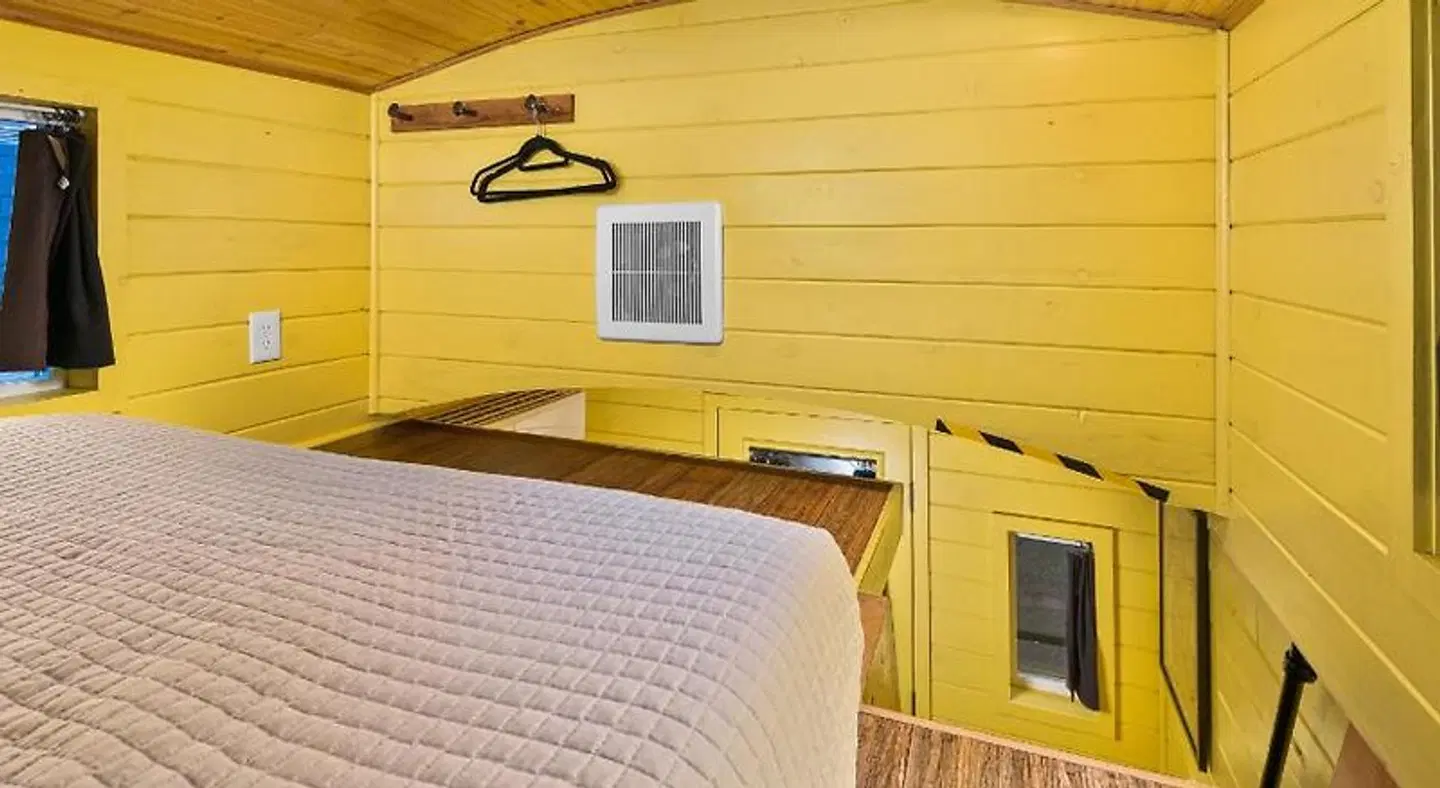 Tiny Digs-Hotel of Tiny Houses ROOM_EXAMPLE