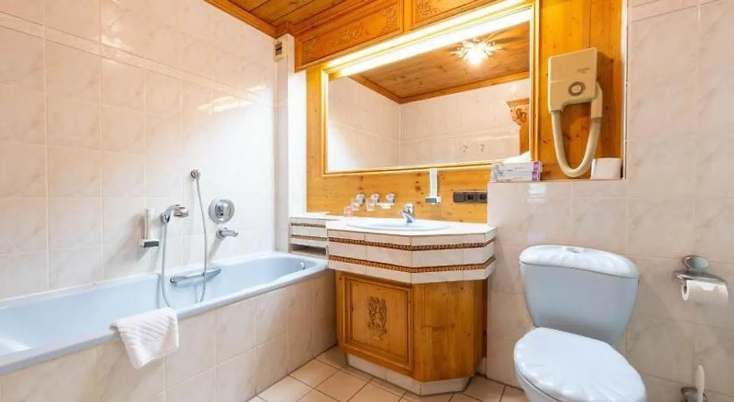 Jagdhof am Kranichsee Badezimmer