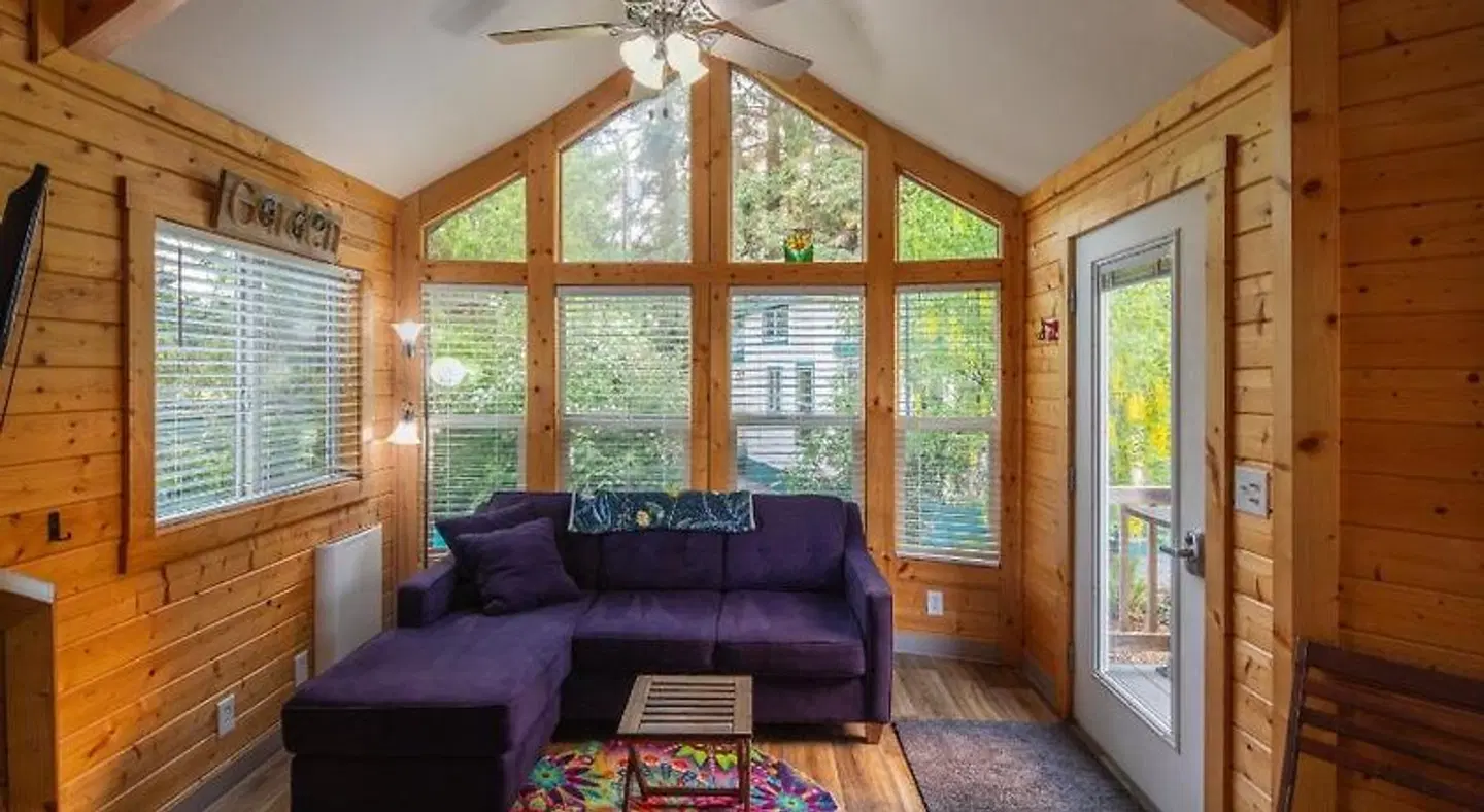 Sheltered Nook On Tillamook Bay LOUNGE_LOBBY
