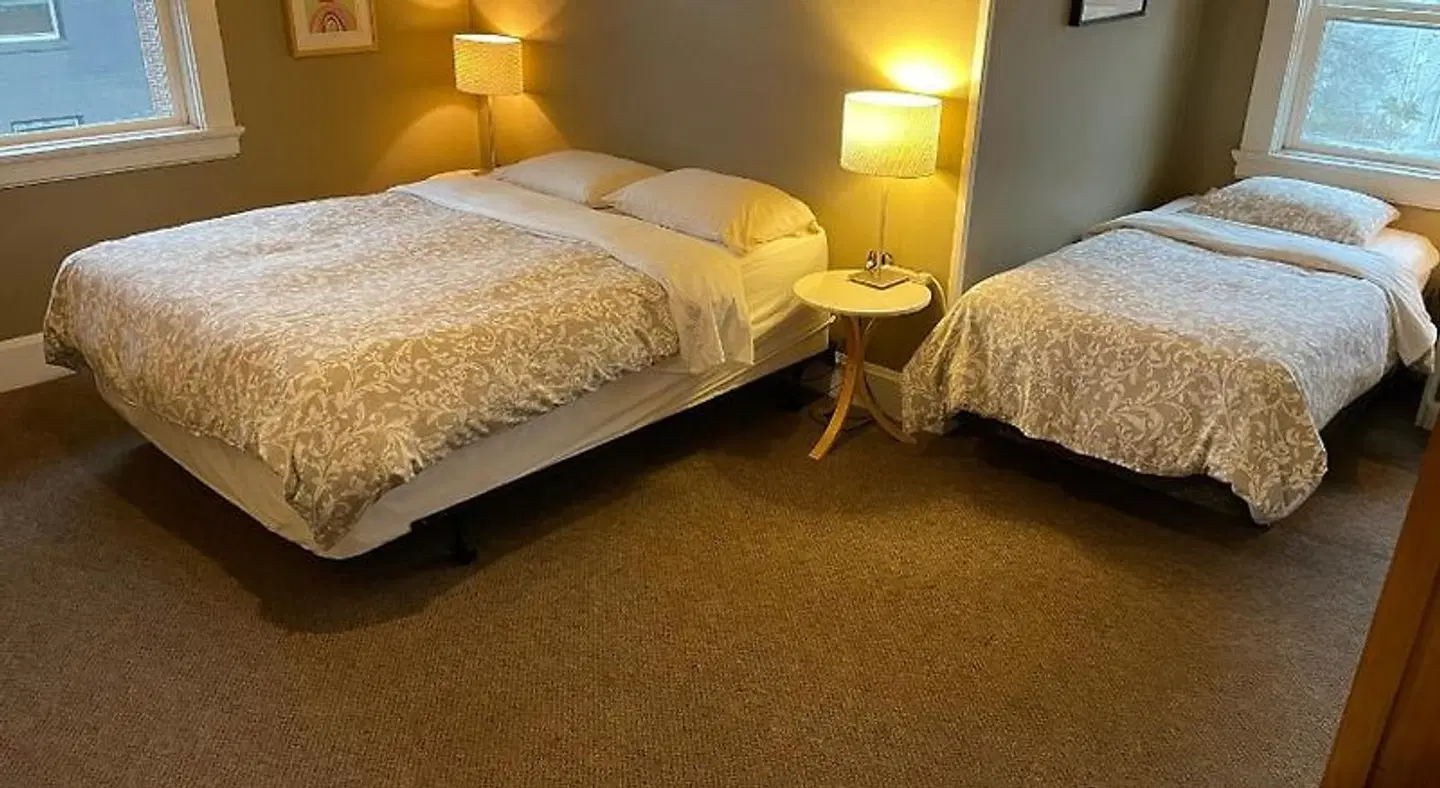 Portland International Guesthouse ROOM_EXAMPLE