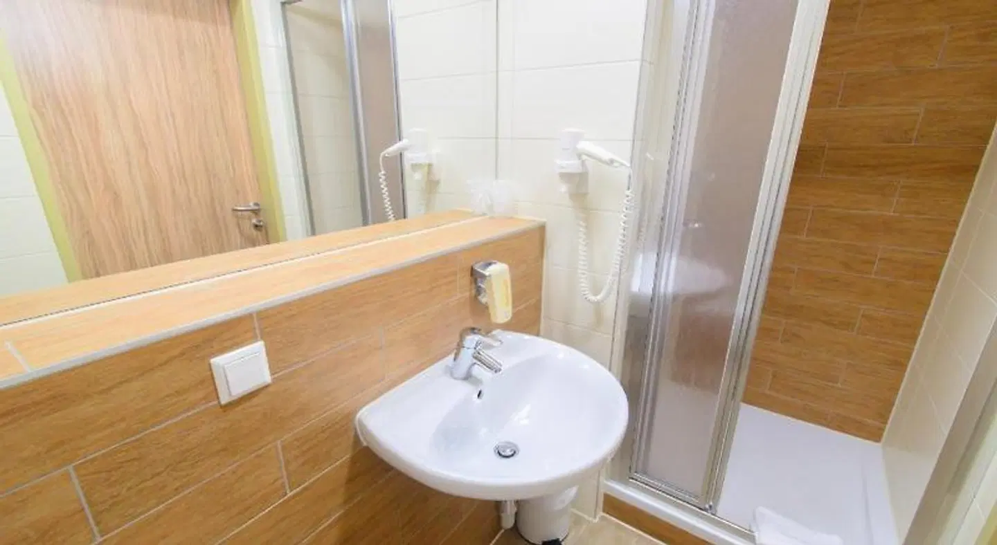 JUFA Grünau im Almtal Badezimmer