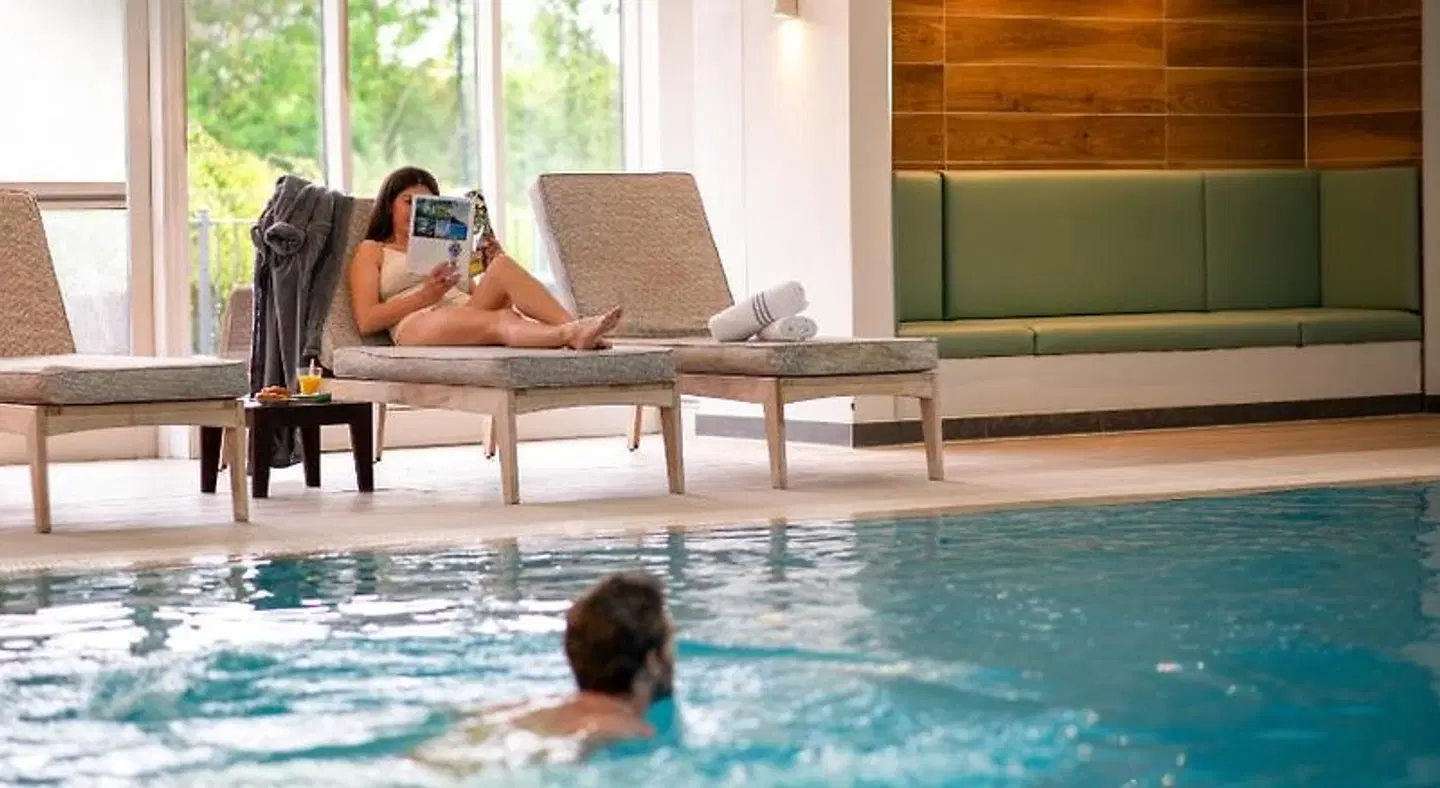 Aztec Hotel And Spa Hallenbad