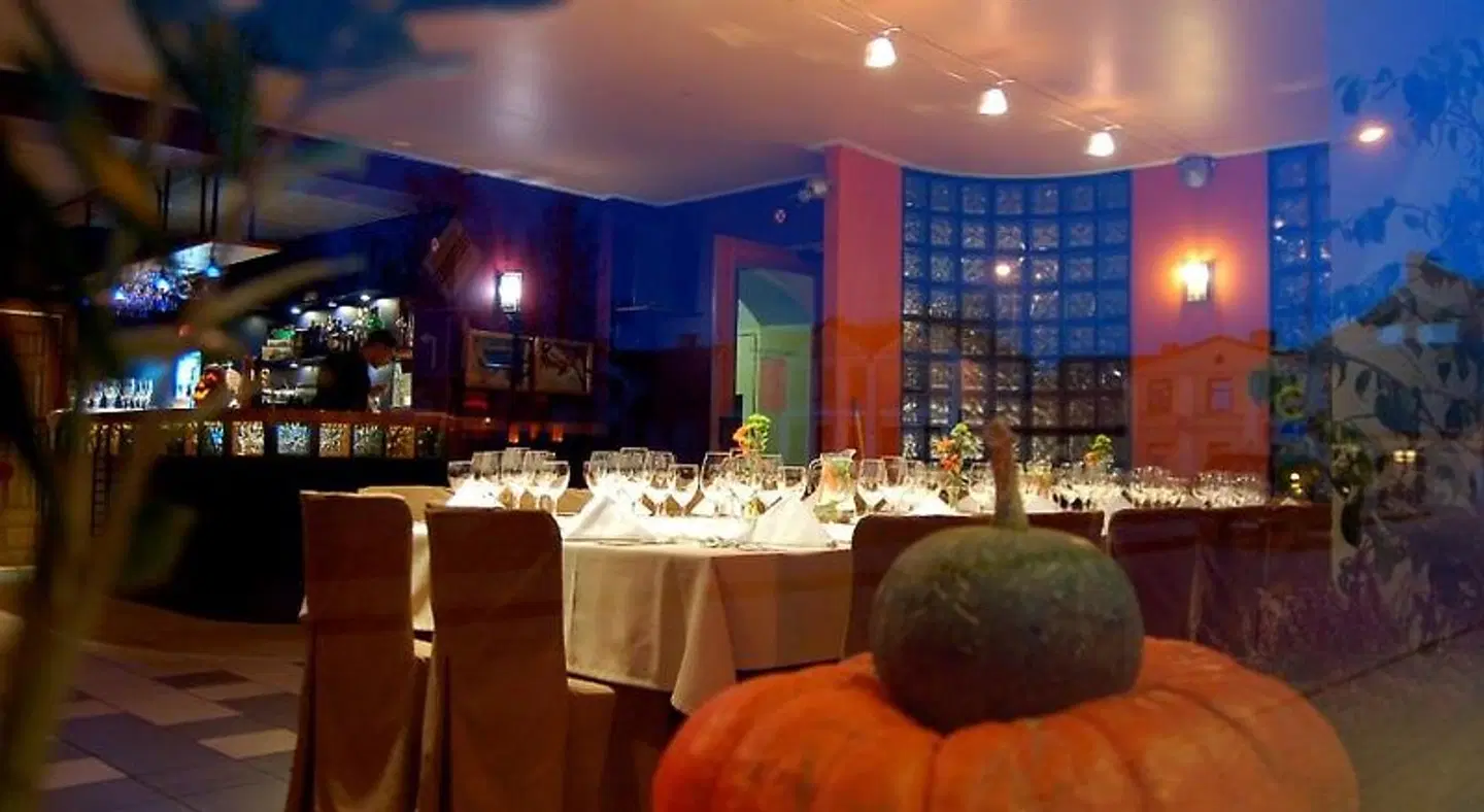 Demians Restaurant