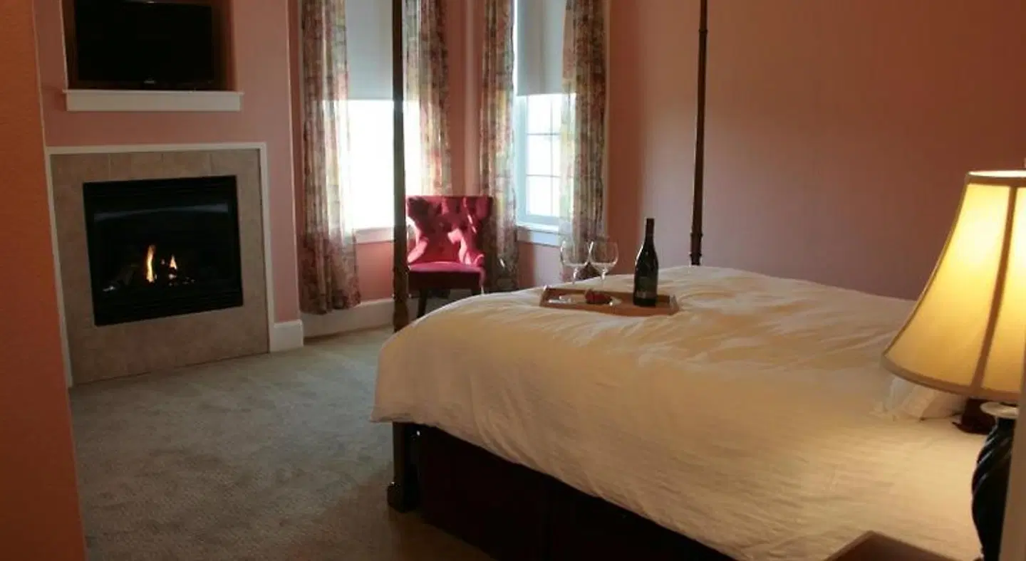La Bastide Bed and Breakfast ROOM_EXAMPLE