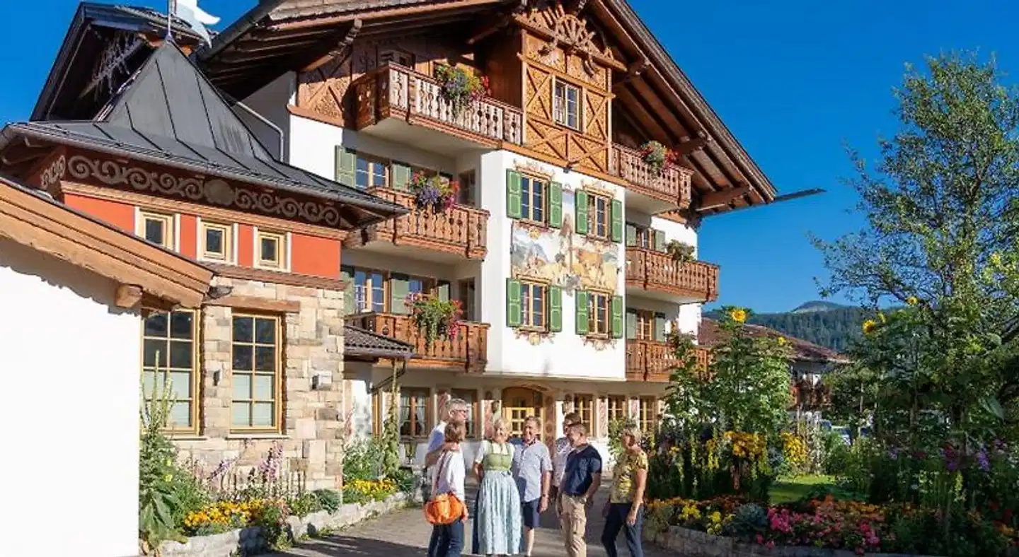 Alpenhof Aussenansicht