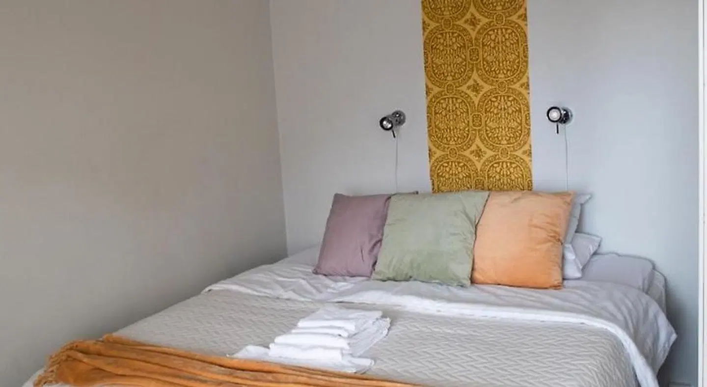 Homeland ROOM_EXAMPLE
