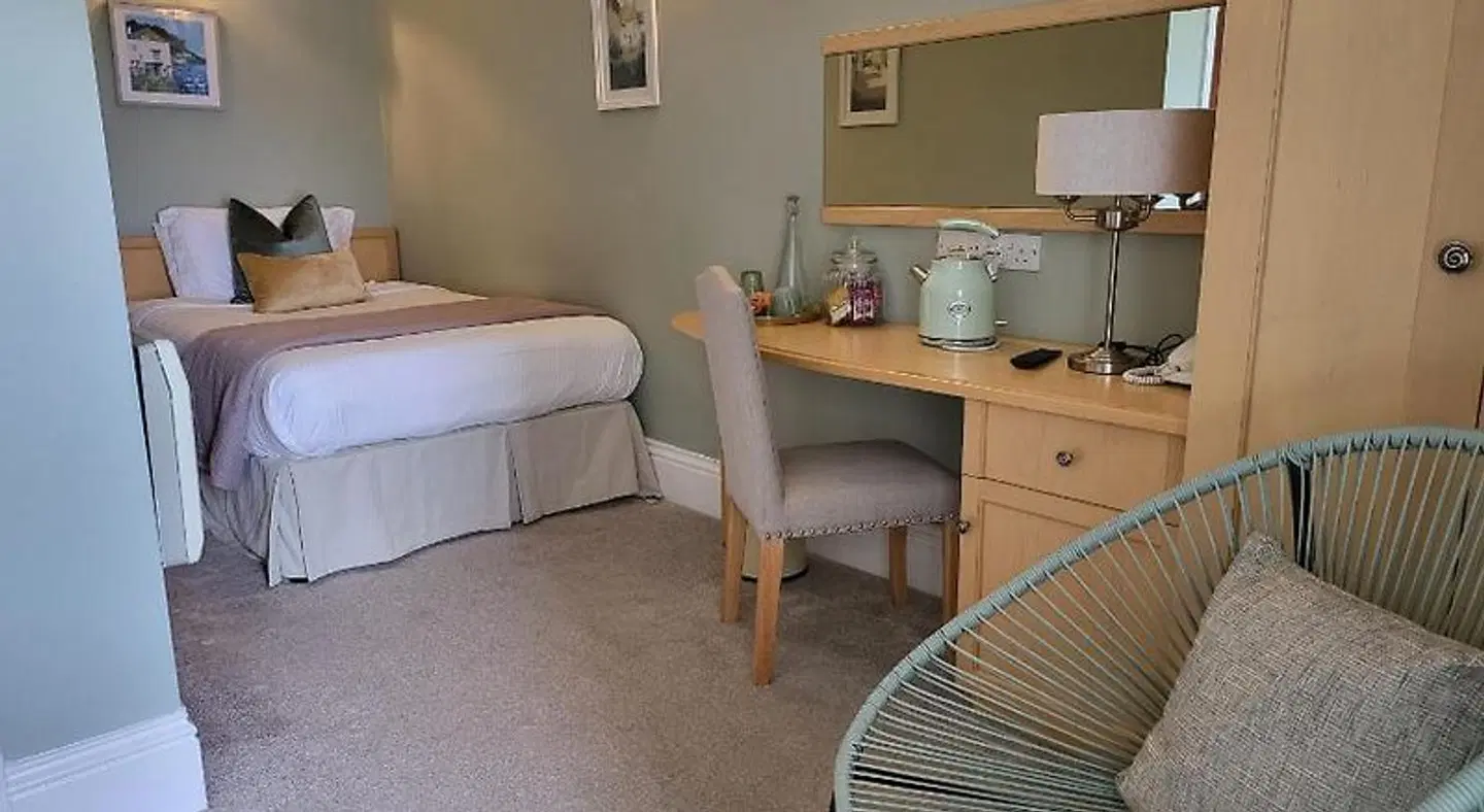 Penzance ROOM_EXAMPLE