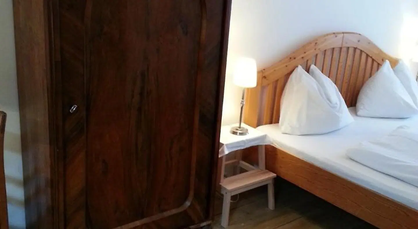 Simony HEALTH_BEAUTY