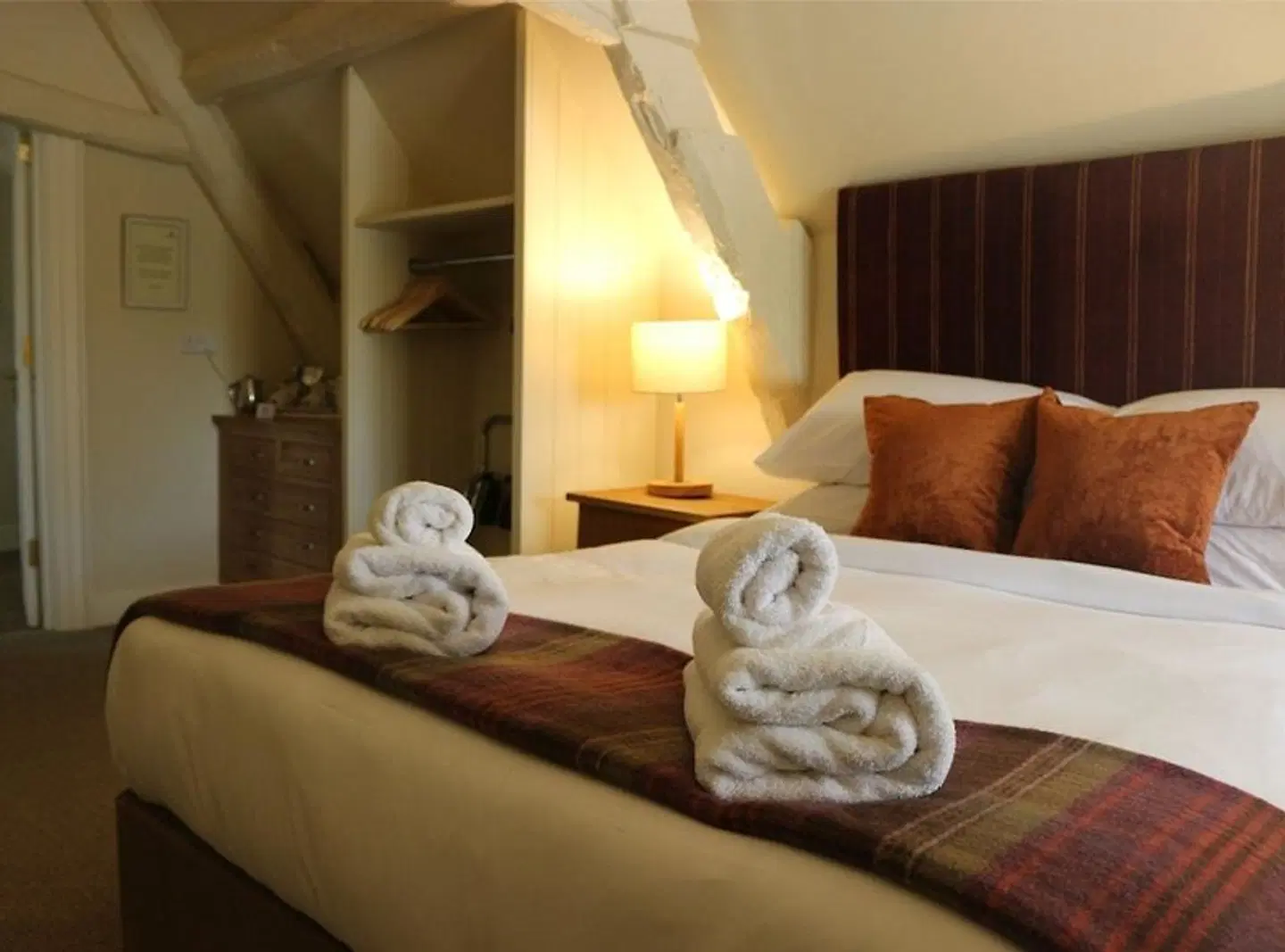 The Colesbourne Inn ROOM_EXAMPLE
