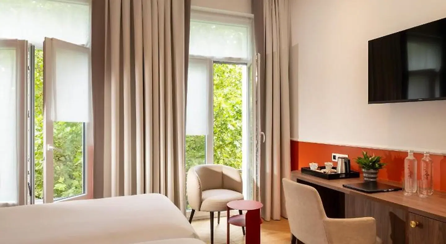 The Augustin ROOM_EXAMPLE