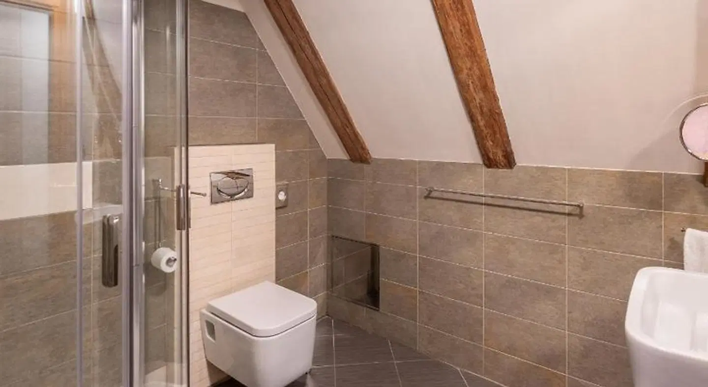3 Epoques Apartments by Prague Residences Badezimmer