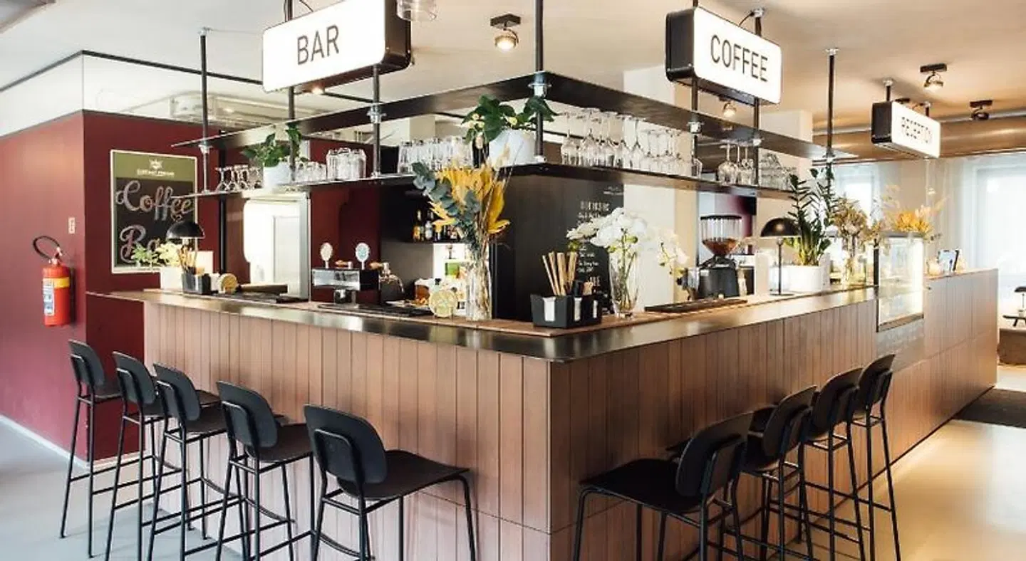 Miss Sophie's Downtown Bar