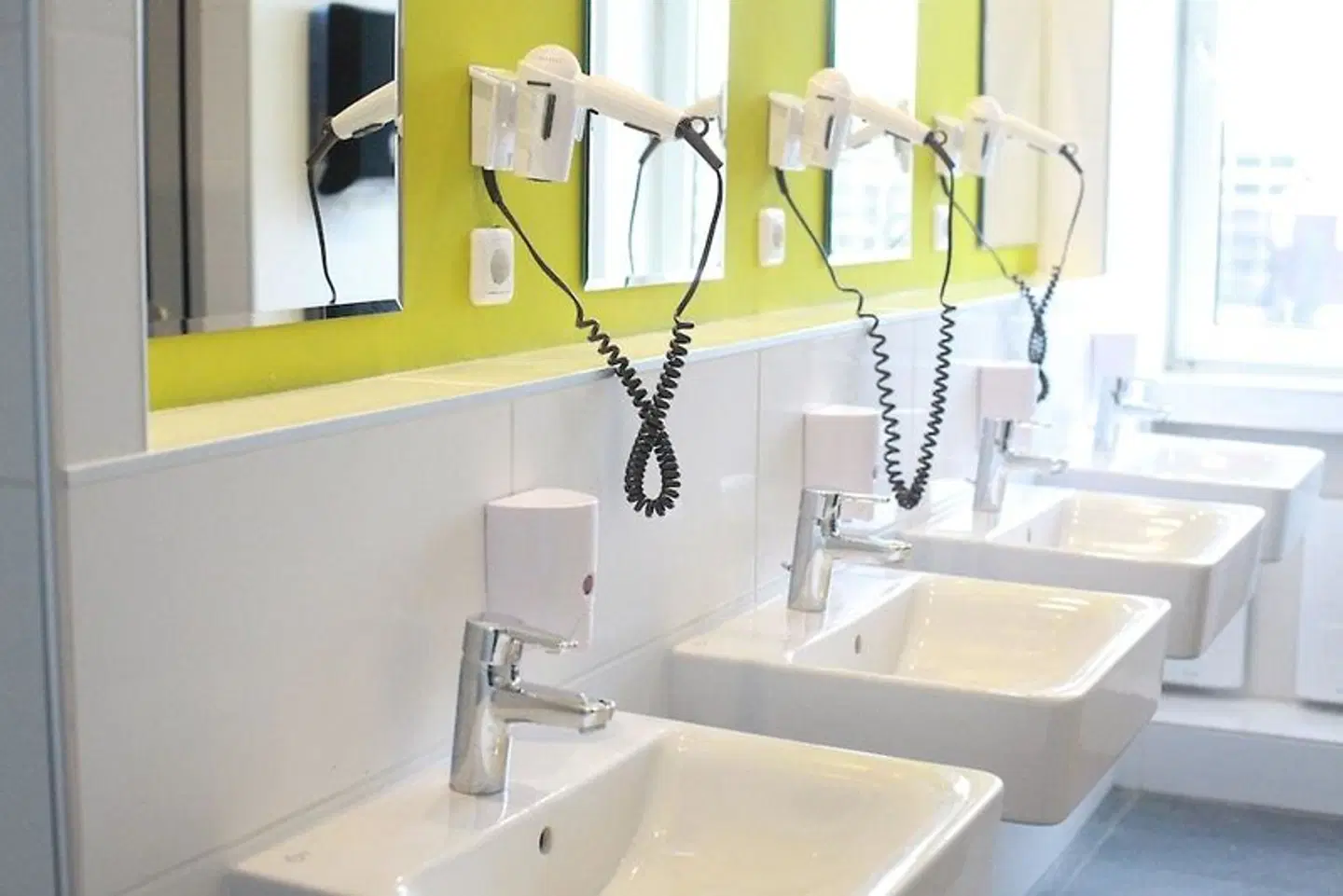 MAC City Hostel Badezimmer