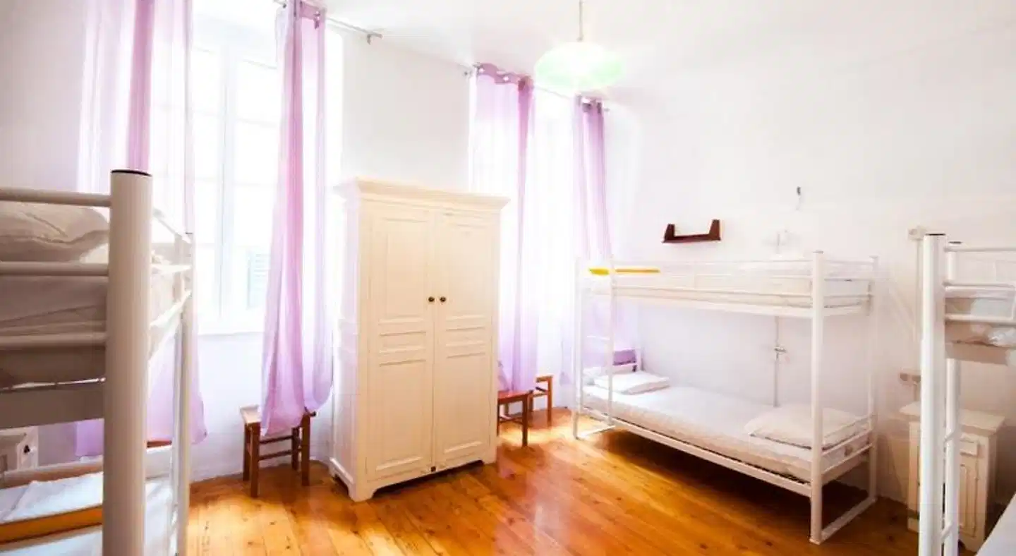 Old Town Hostel Badezimmer