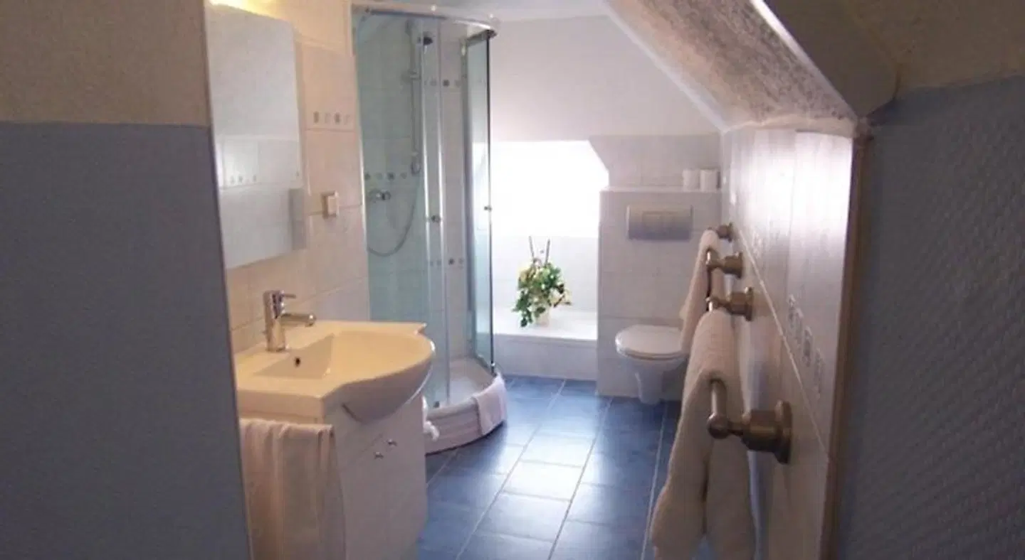 Hotel Villa Konstanz Badezimmer