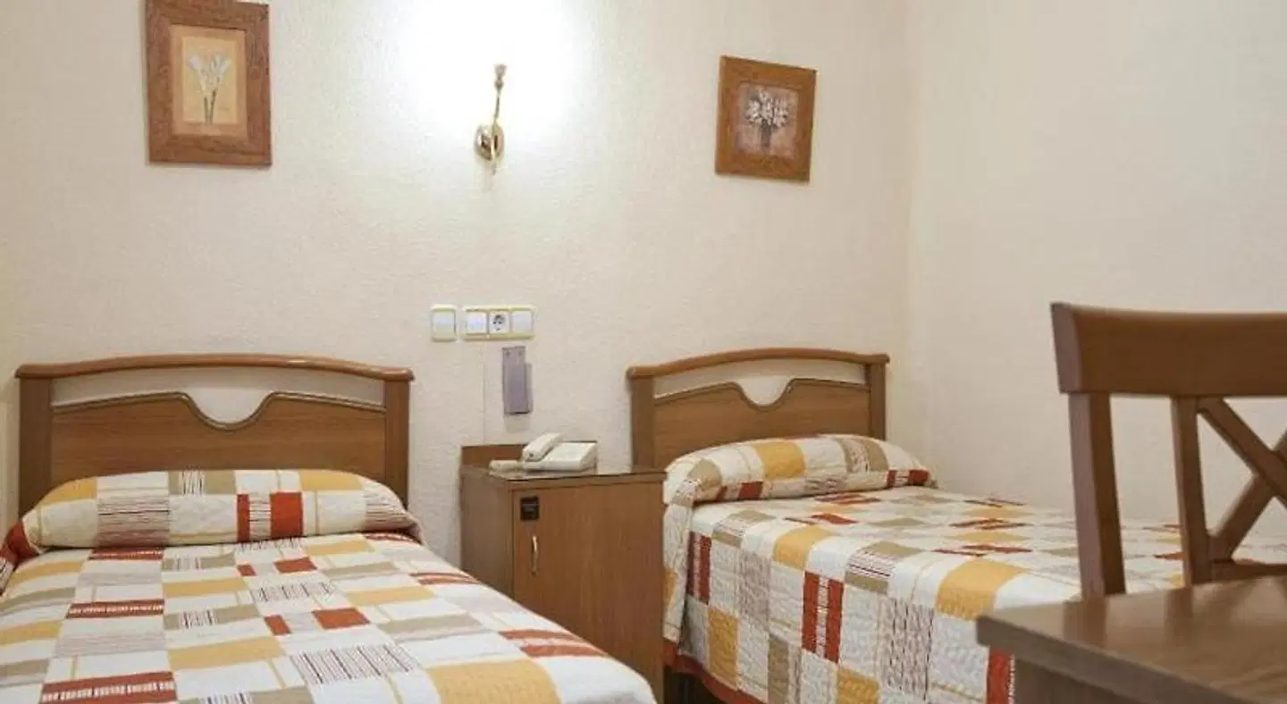 Hostal María Luisa ROOM_EXAMPLE