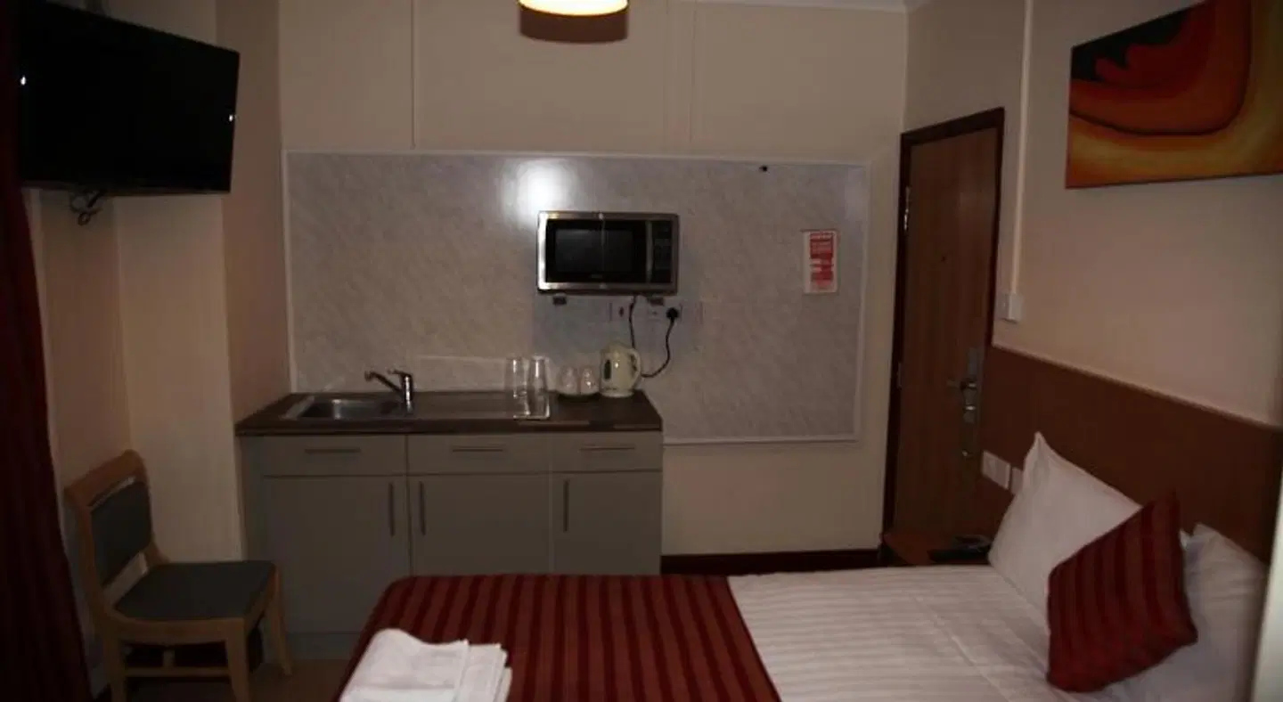 Grove Apartments ROOM_EXAMPLE