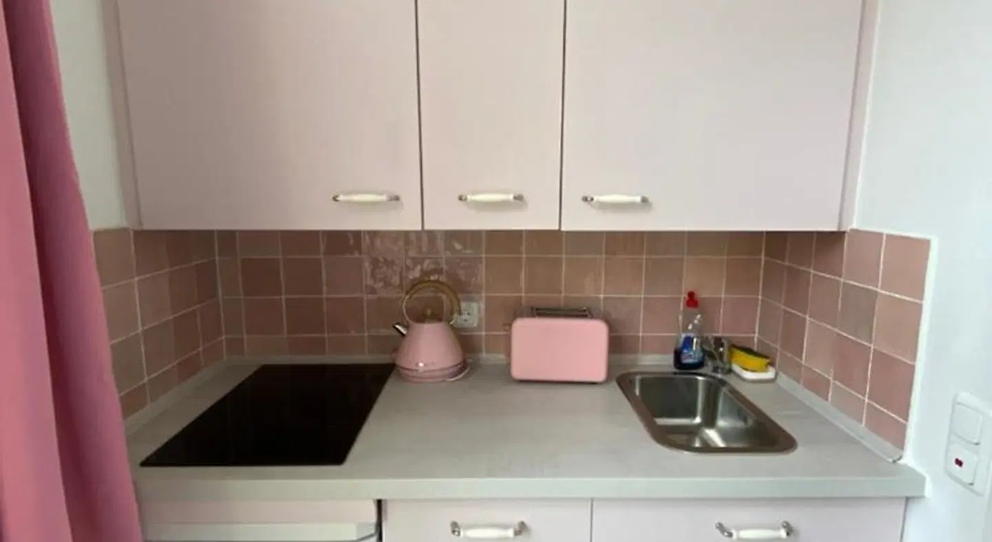 Avalon ROOM_EXAMPLE