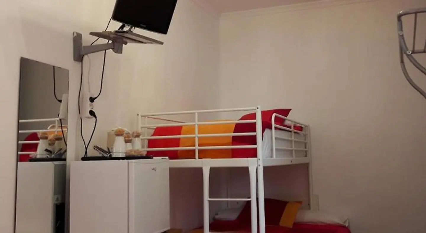 Hostal Casa Chueca ROOM_EXAMPLE