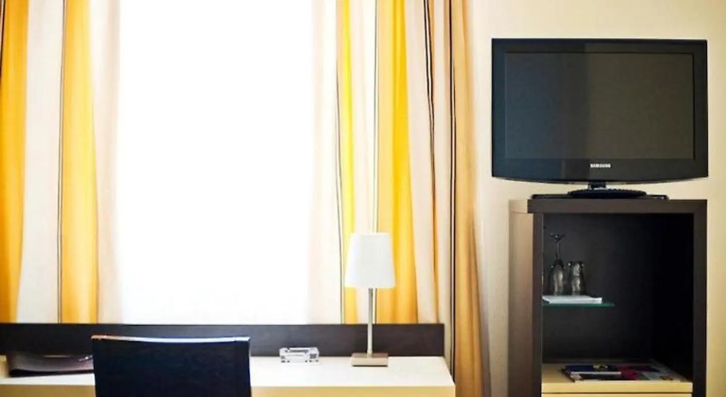 Bristol Hotel ROOM_EXAMPLE