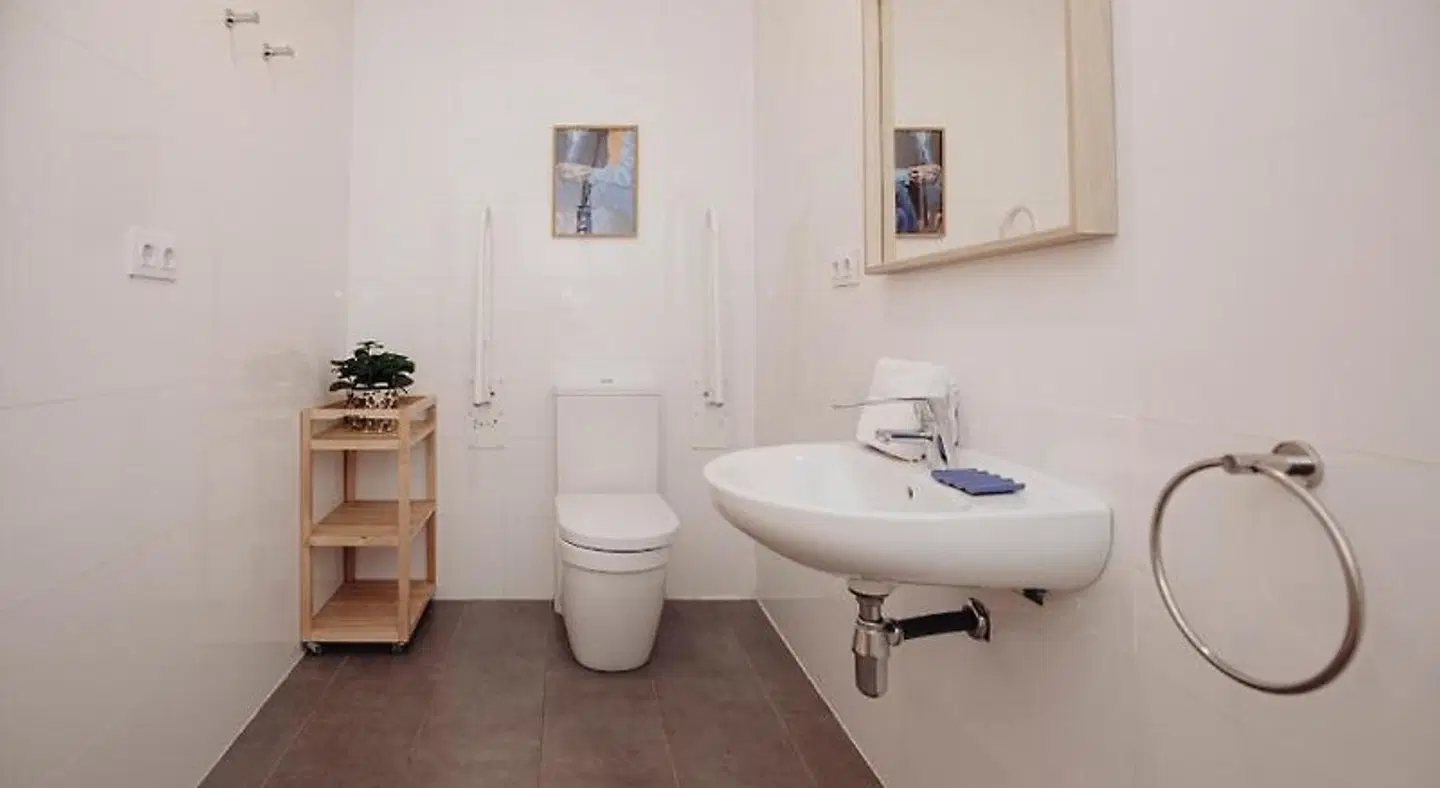Aspasios Atocha Apartments Badezimmer