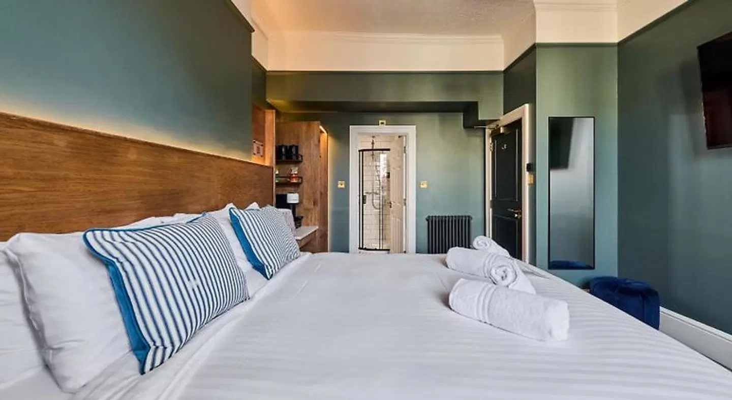 Flynns Pub & Guesthouse ROOM_EXAMPLE