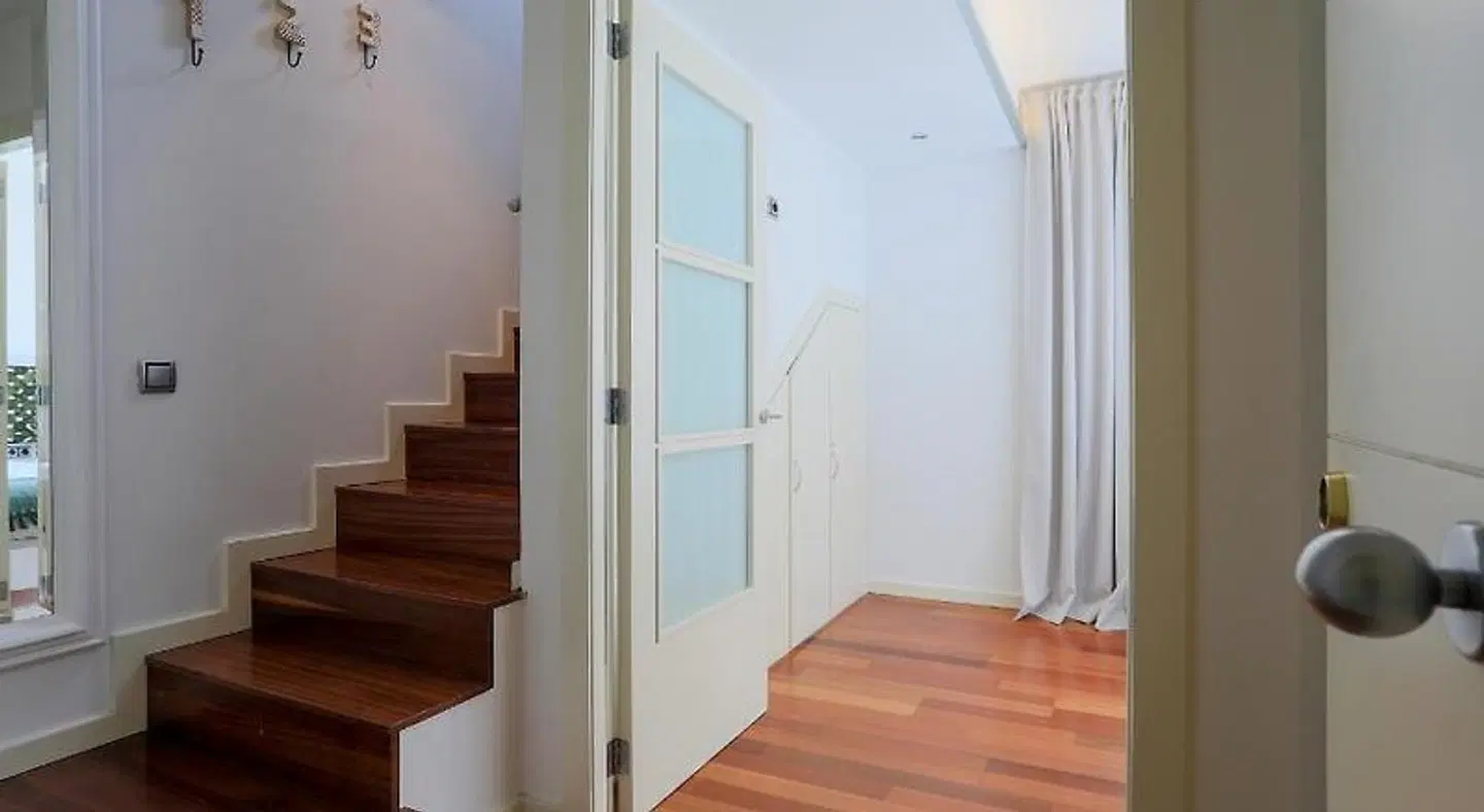 Friendly Rentals Plaza Catalunya ROOM_EXAMPLE