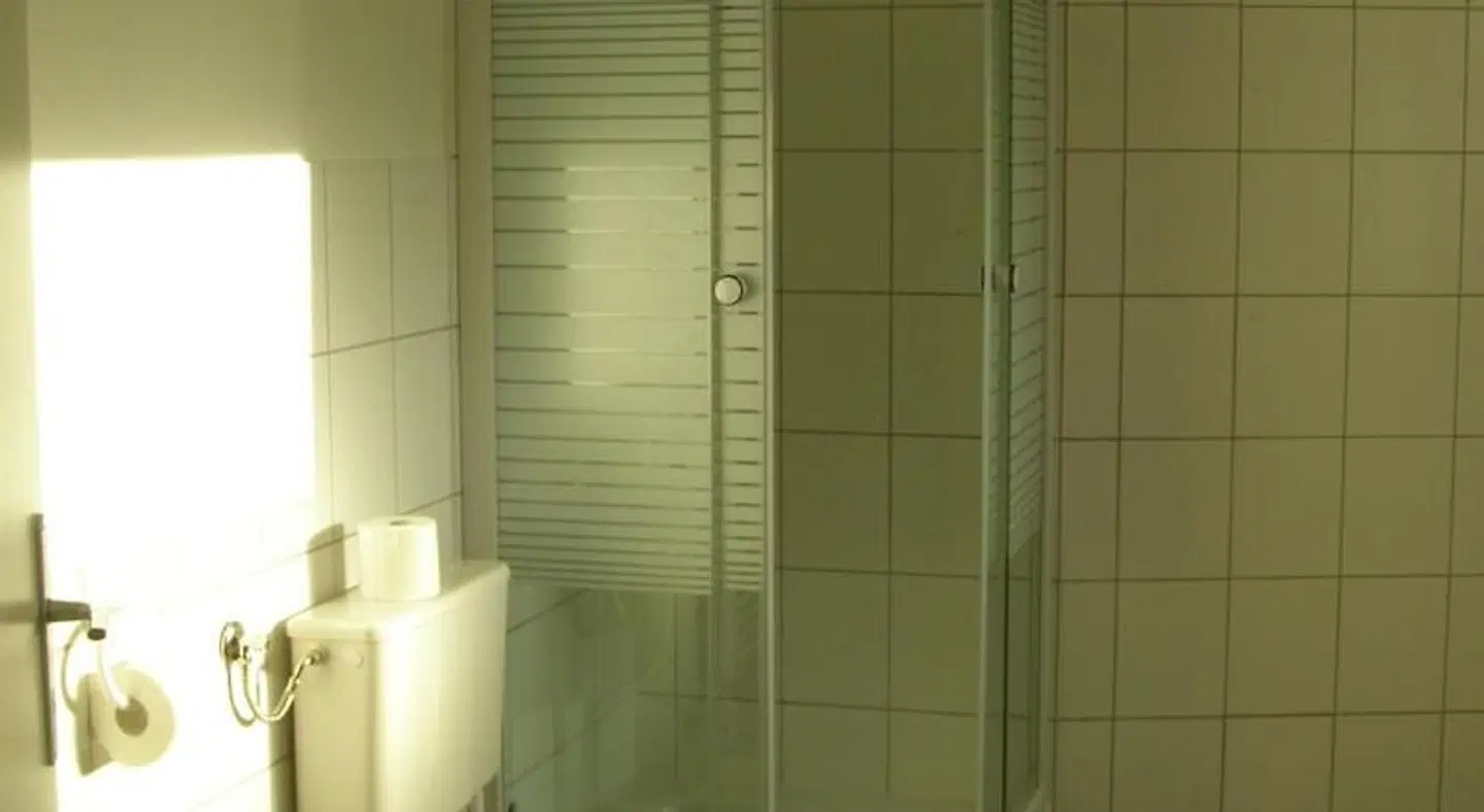 Alt-Vinnhorst Self-Check-In Badezimmer