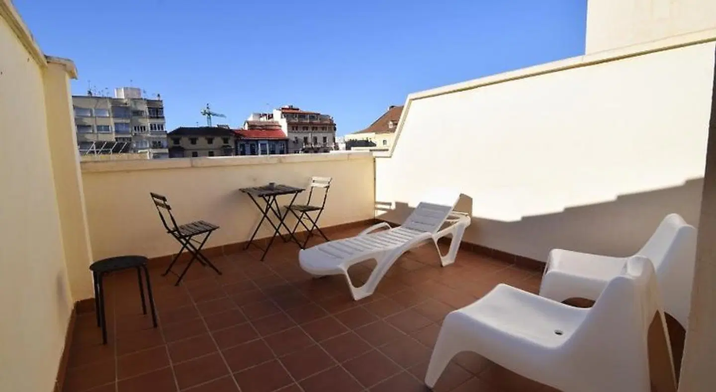 Letmalaga Merced Market HEALTH_BEAUTY