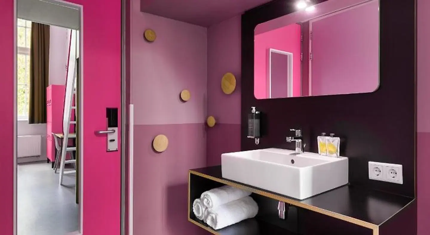 Stayok Amsterdam Zeeburg Badezimmer