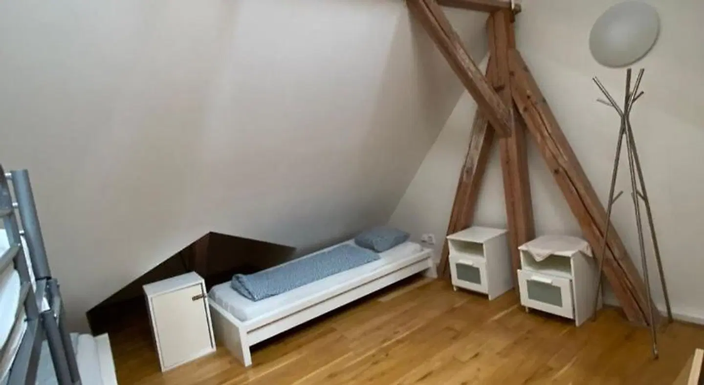 Hostel One Miru ROOM_EXAMPLE