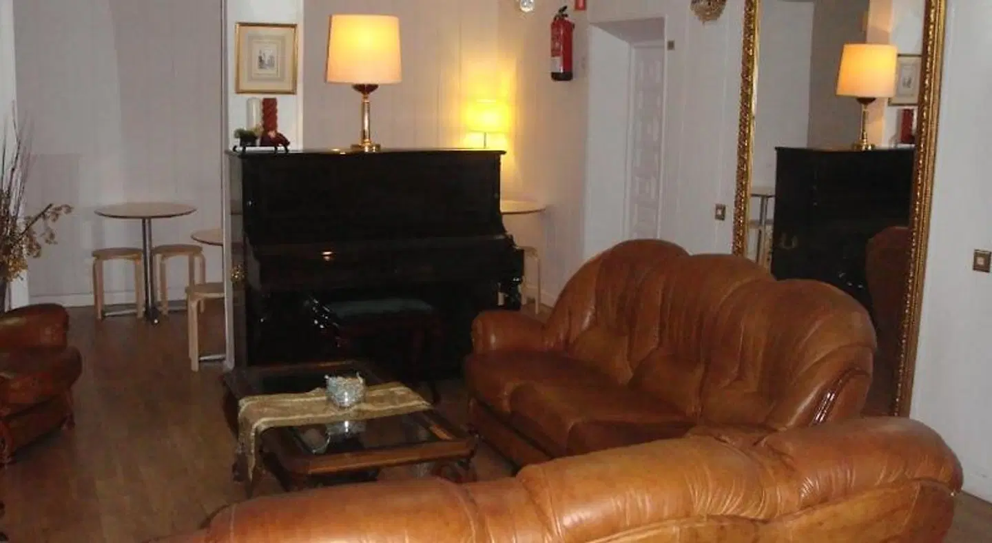 Hostal Riesco ROOM_EXAMPLE