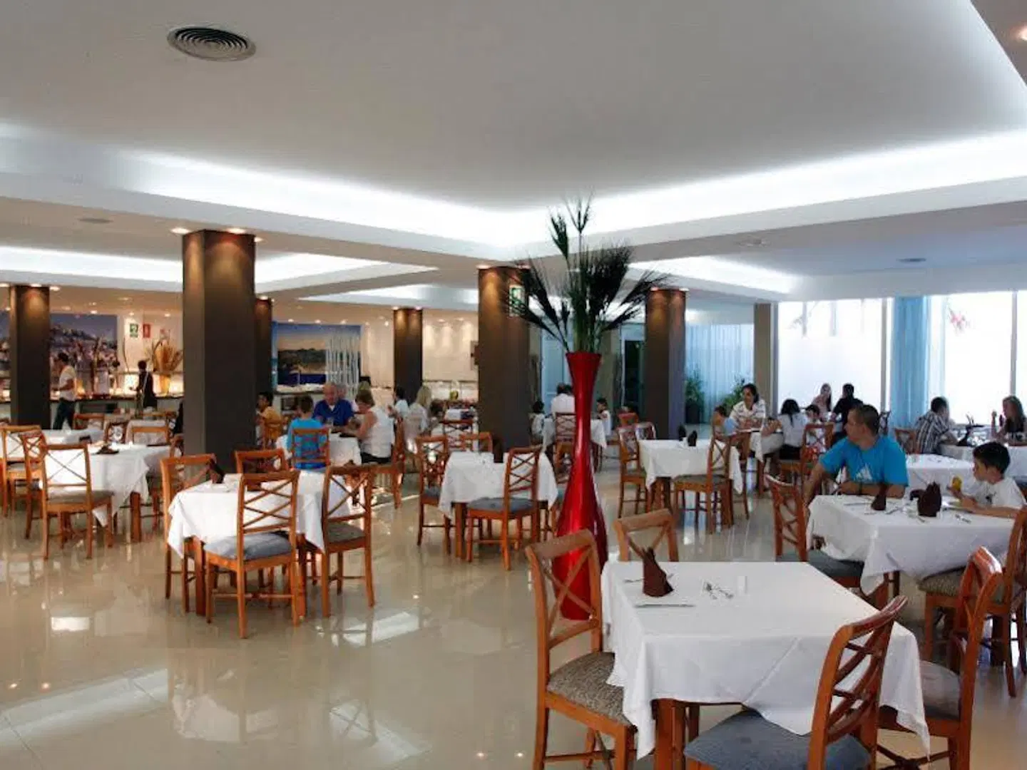 Moon Dreams Atlantic Restaurant