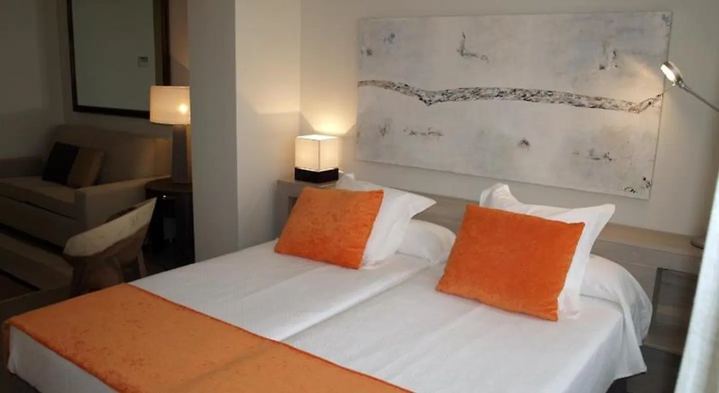 Eco Alcalá Suites ROOM_EXAMPLE