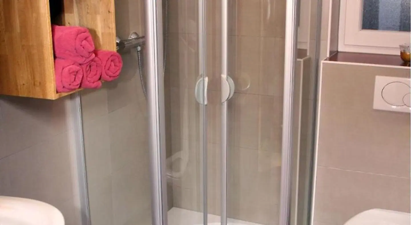 Neulen Badezimmer
