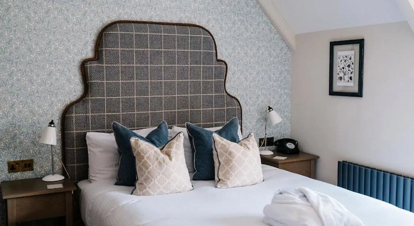 The Alverton ROOM_EXAMPLE