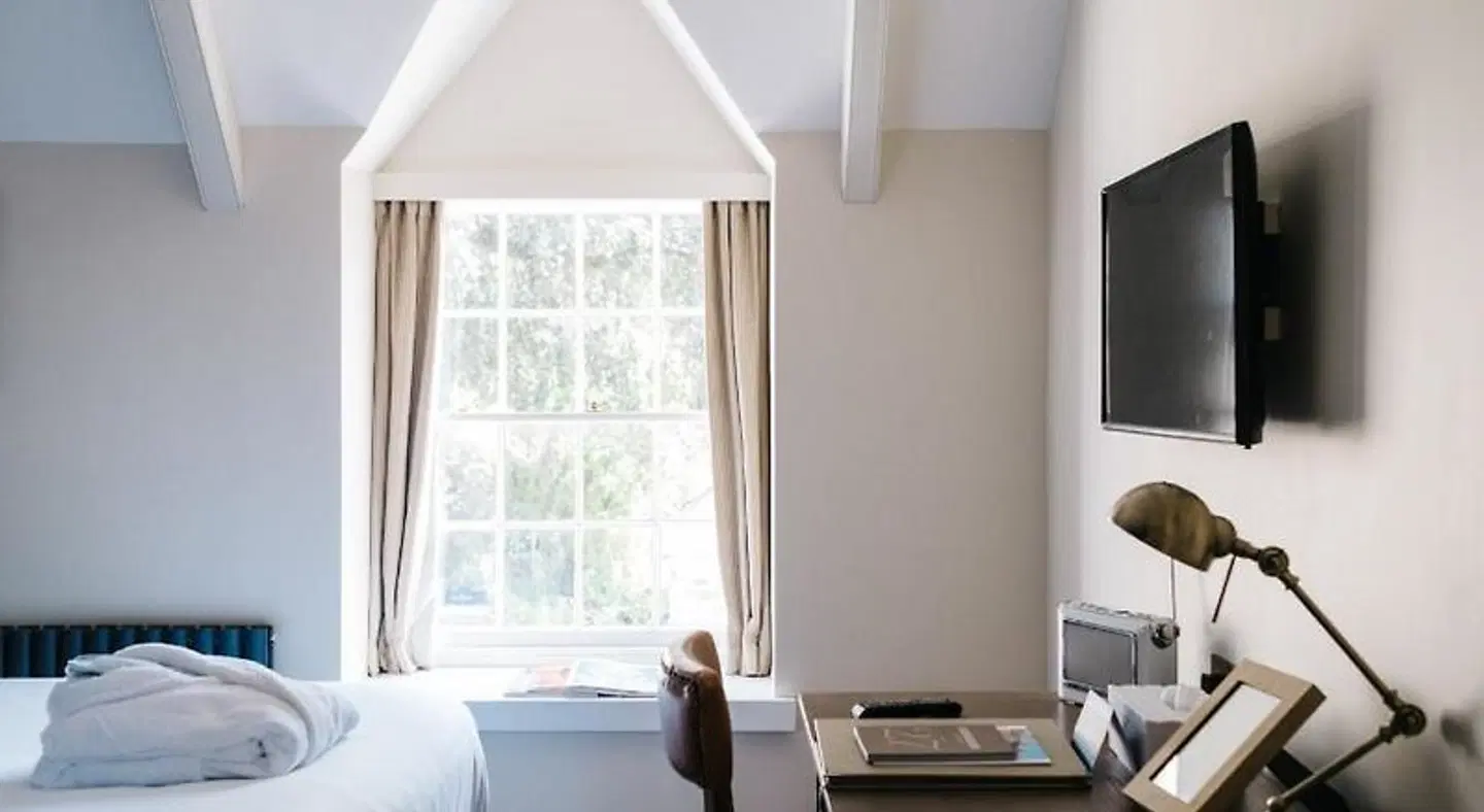The Alverton ROOM_EXAMPLE
