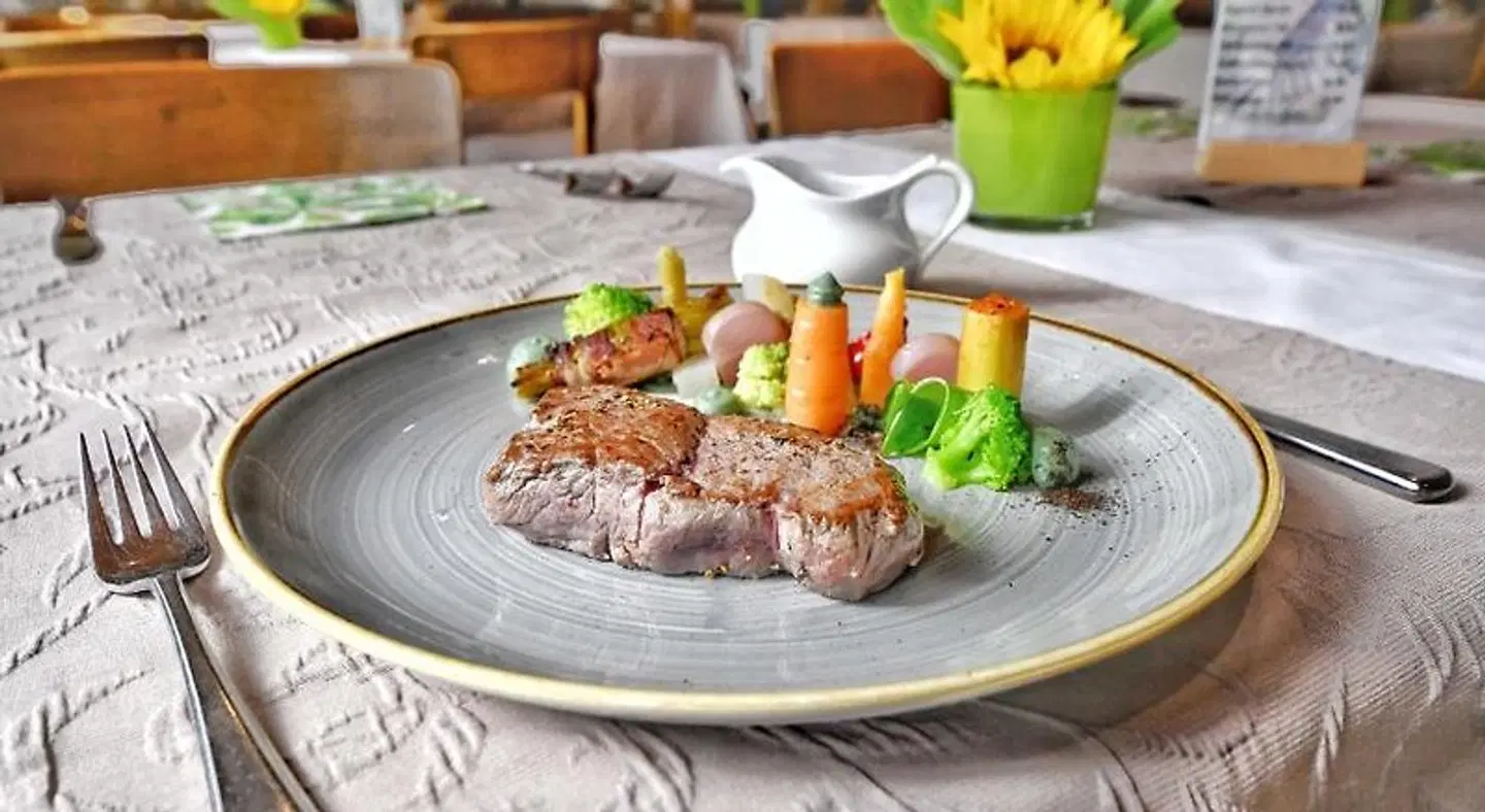 Zum Hirschen Restaurant