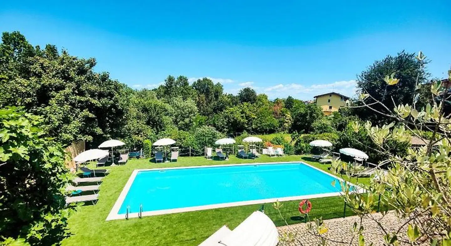 Hotel Tenesi OUTDOOR_POOL