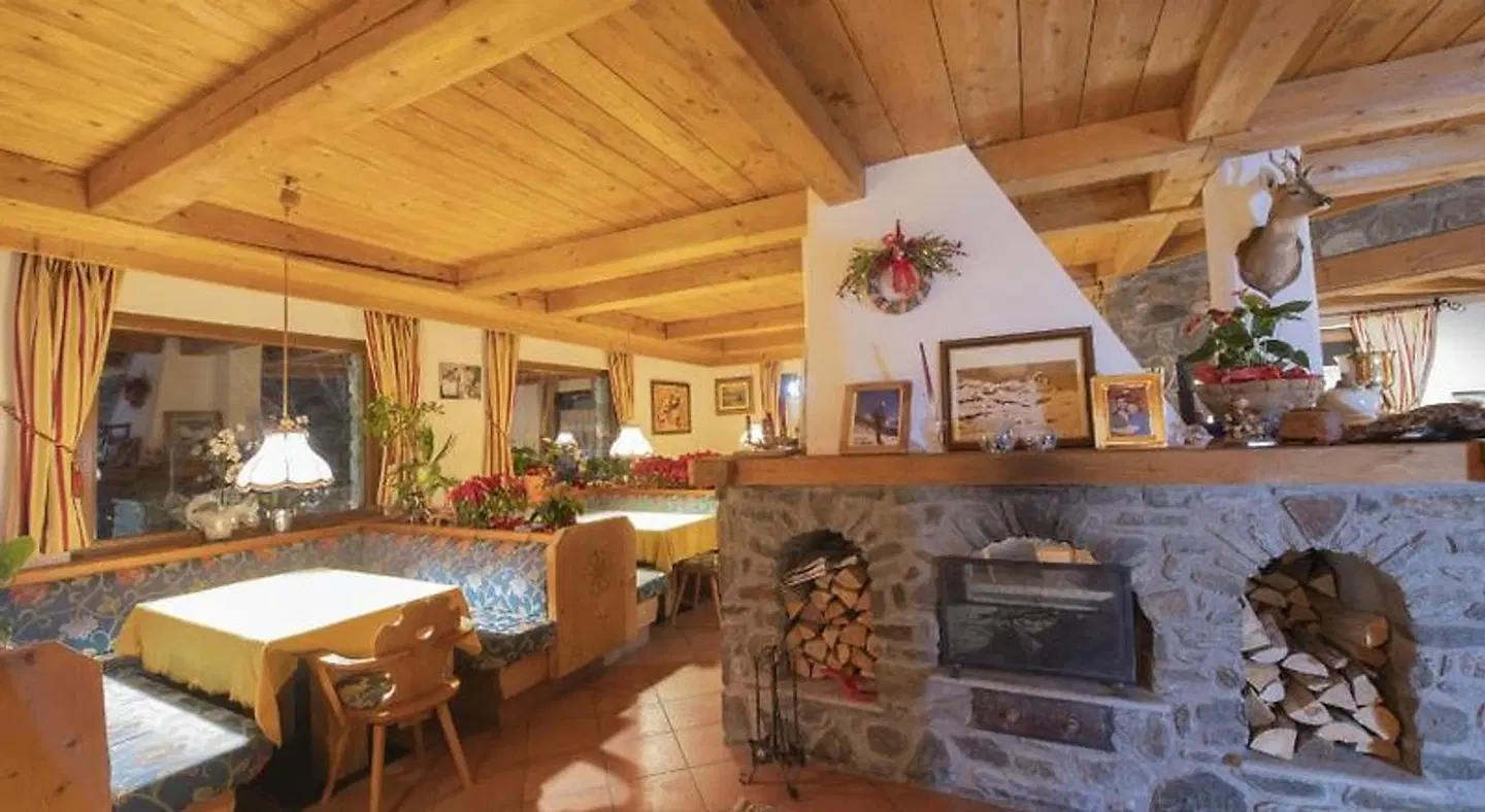 Hotel Rascard Restaurant