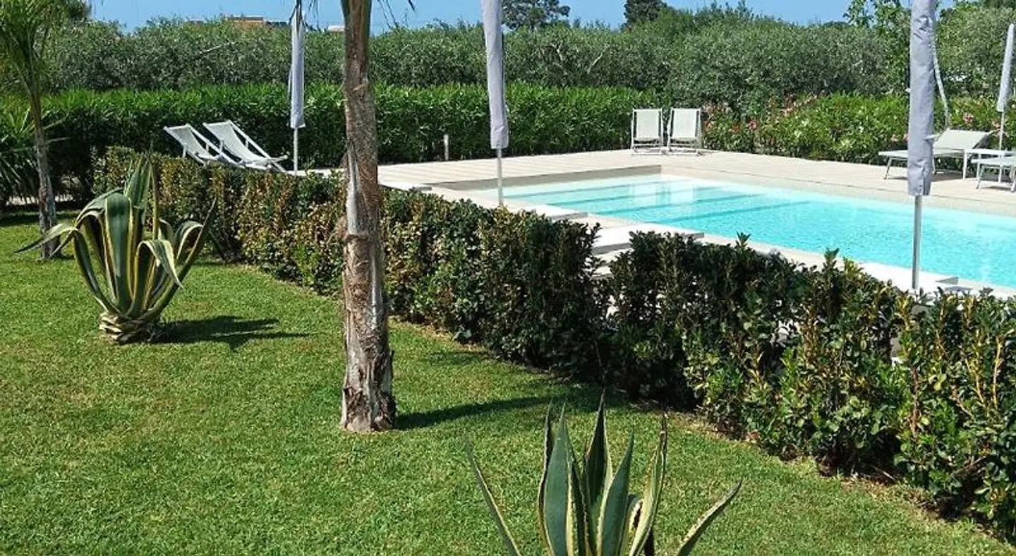 Inkantu B&B OUTDOOR_POOL