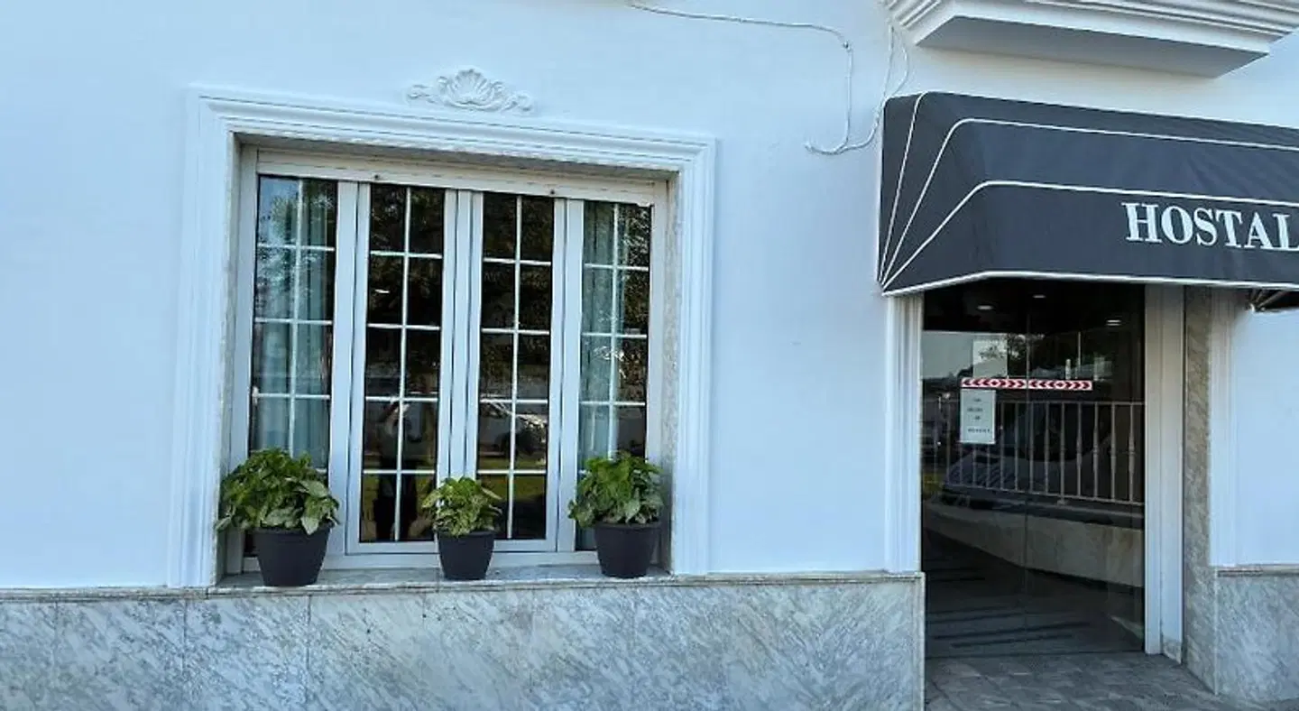 Hostal Restaurante La Niña EXTERIOR