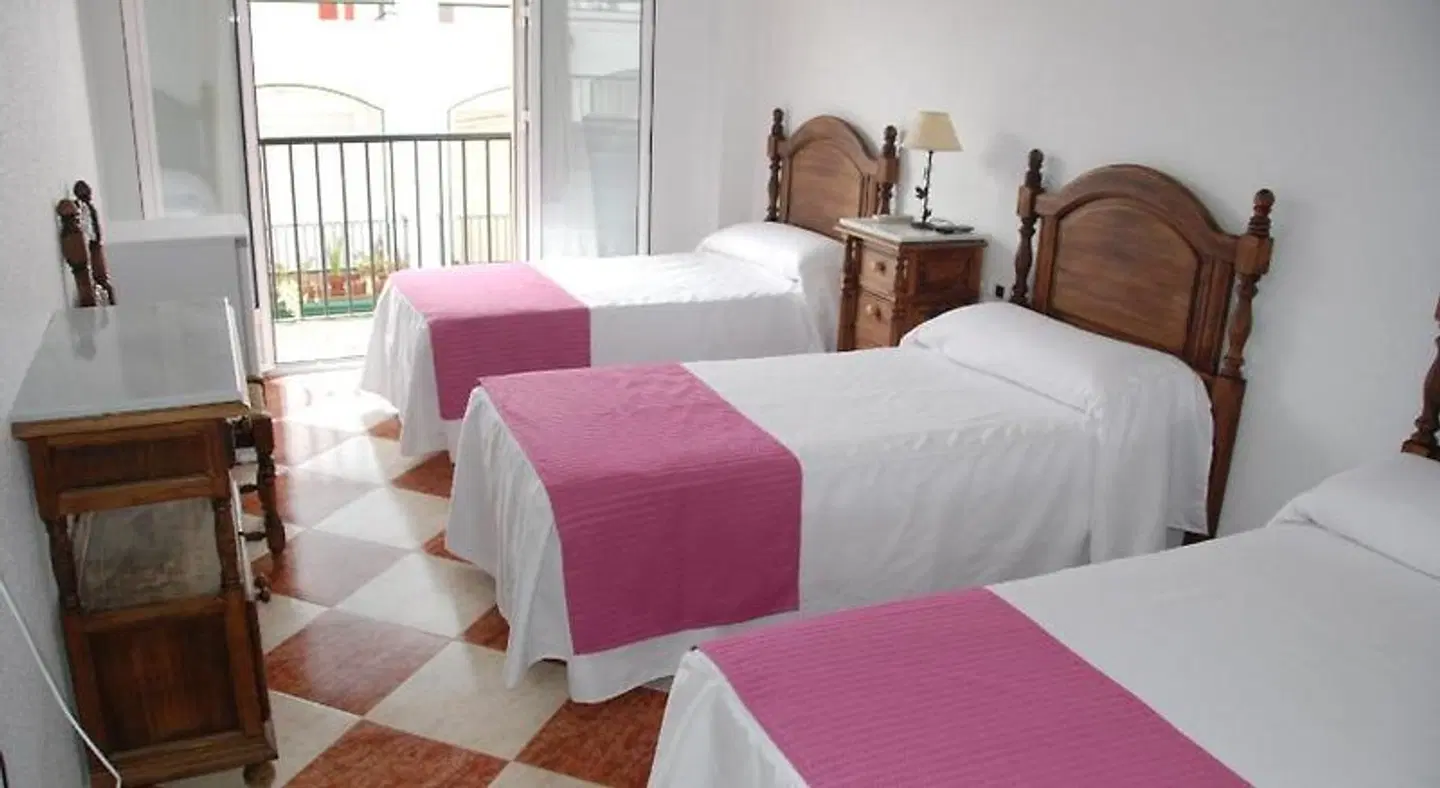 Hostal Puerto Lepe ROOM_EXAMPLE